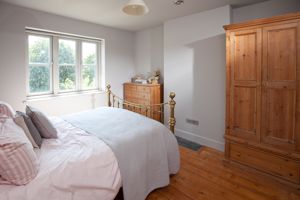 Guest Bedroom - click for photo gallery